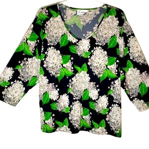 Louis Dell'Olio women's plus size 3X white hydrangea print pullover blouse. 664